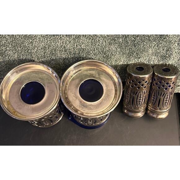 Cobalt Blue Glass Insert Silver Plated Shakers Sugar and Creamer Antique - Picture 6 of 6